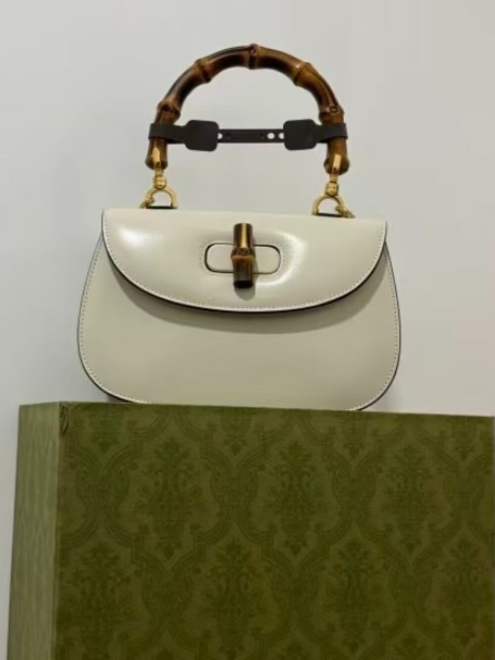 Gucci Bamboo 1947 medium bag